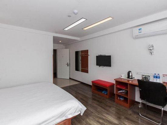 Thank Inn Chain Hotel Anhui Bengbu South Railway Station Exteriör bild